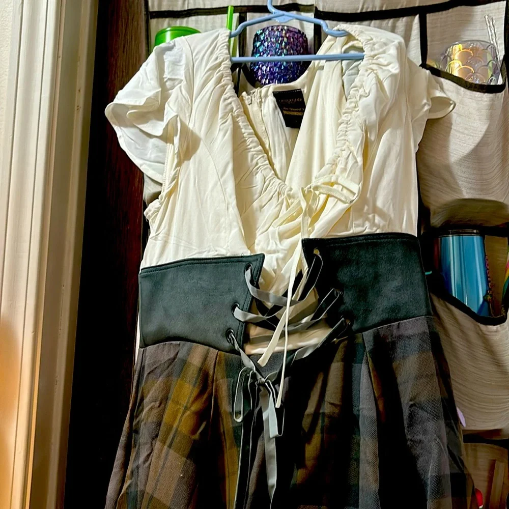 Her universe outlander dress - Picture 1 of 6